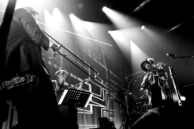 Andrea Glockner, Silvia Bolognesi, Joseph Bowie, Alessandro Alarcon, Across the Lines, Rocher de Palmer Bordeaux-Cenon, oct. 2025 (photo David Bert)